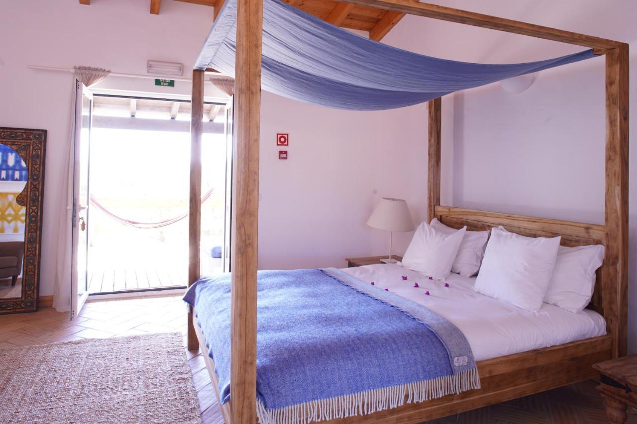 Monte Velho Retreat Centre Hotel Алжезур Екстериор снимка